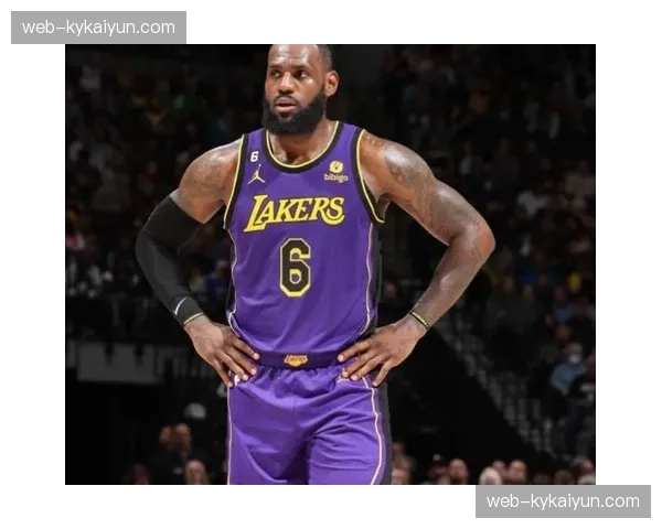 41岁詹姆斯半场打卡下班，湖人收官战轻取爵士完美谢幕