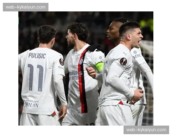 AC米兰20次射门仅3次射正，莱奥8次射门多数如解围般离谱